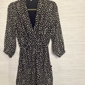 Creative Concept black & White Dress with large collar and flattering tie back.